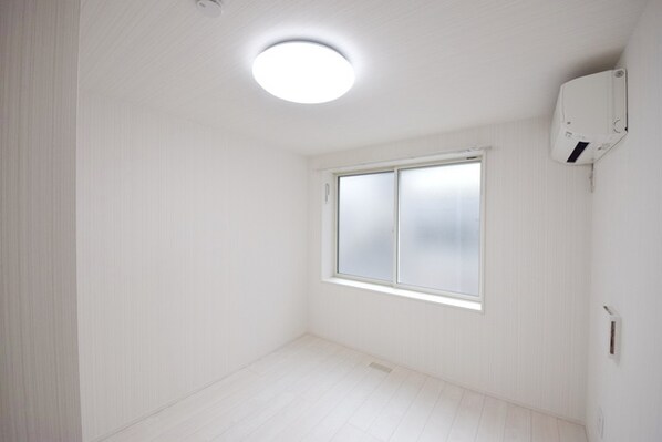 クレスト立石の物件内観写真